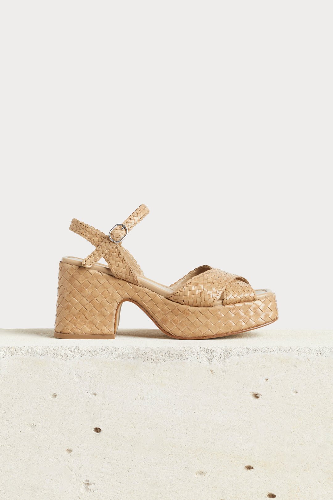 HUSK ELODIE SANDAL