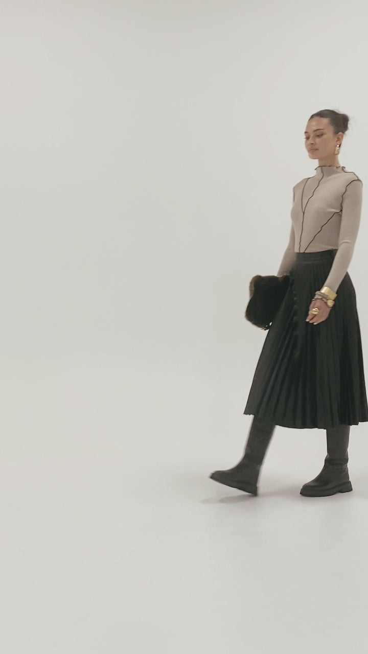 Husk Magik Skirt - Black