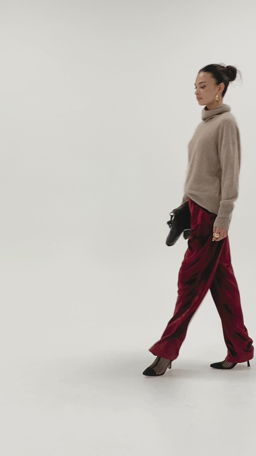 Husk Cash Slouch Knit - Latte