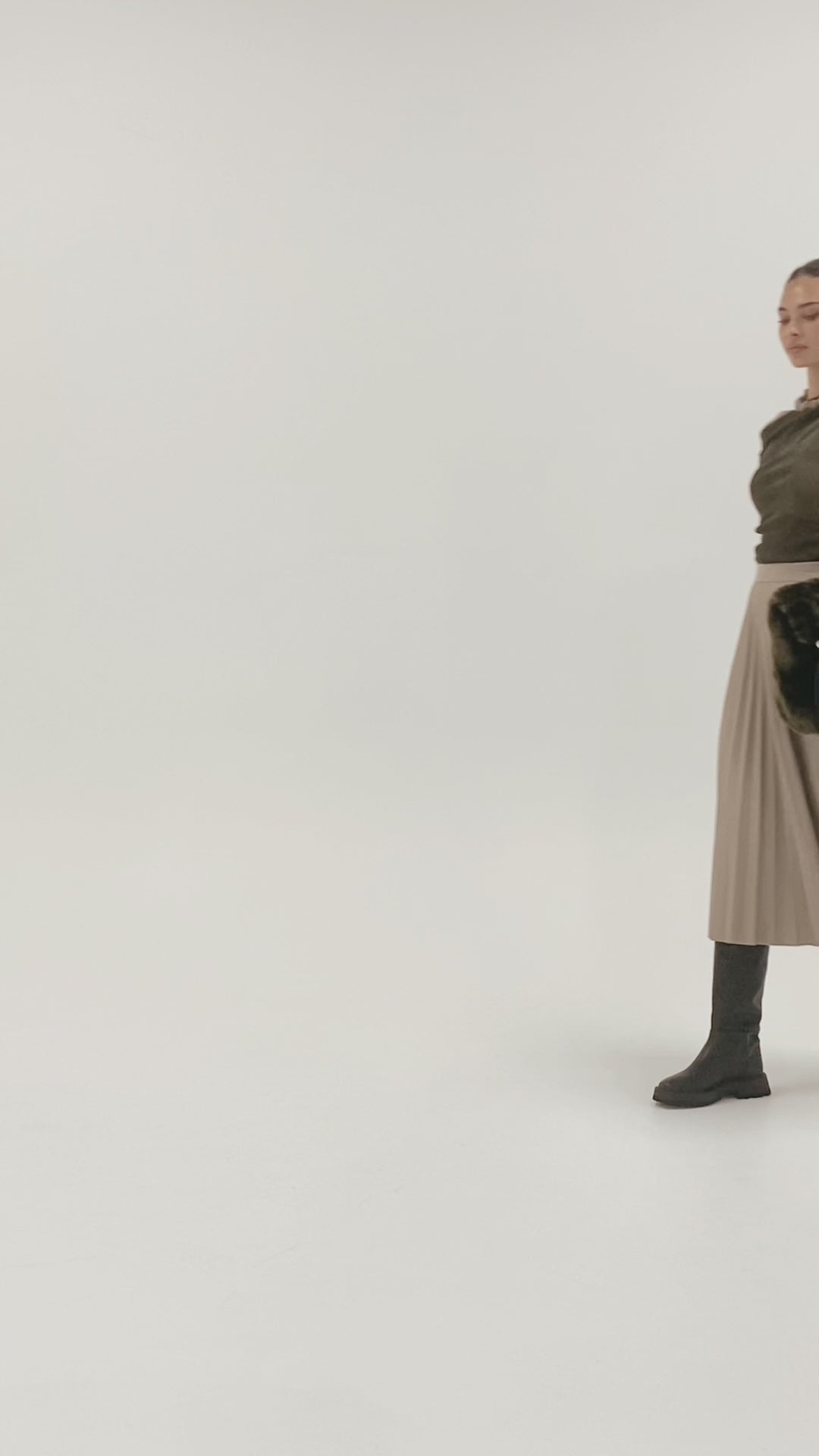 Husk Moss Top - Olive