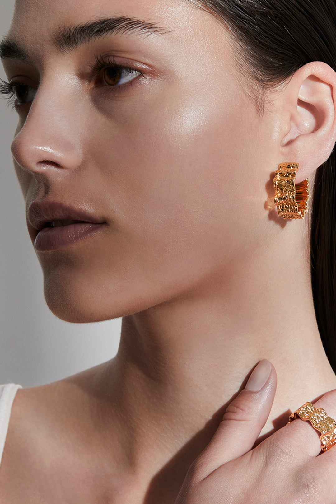 Amber Sceats Heming Earring - Gold