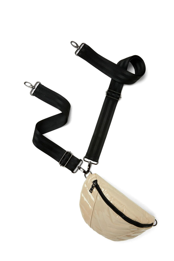 Think Royln Runway Bag - Blonde