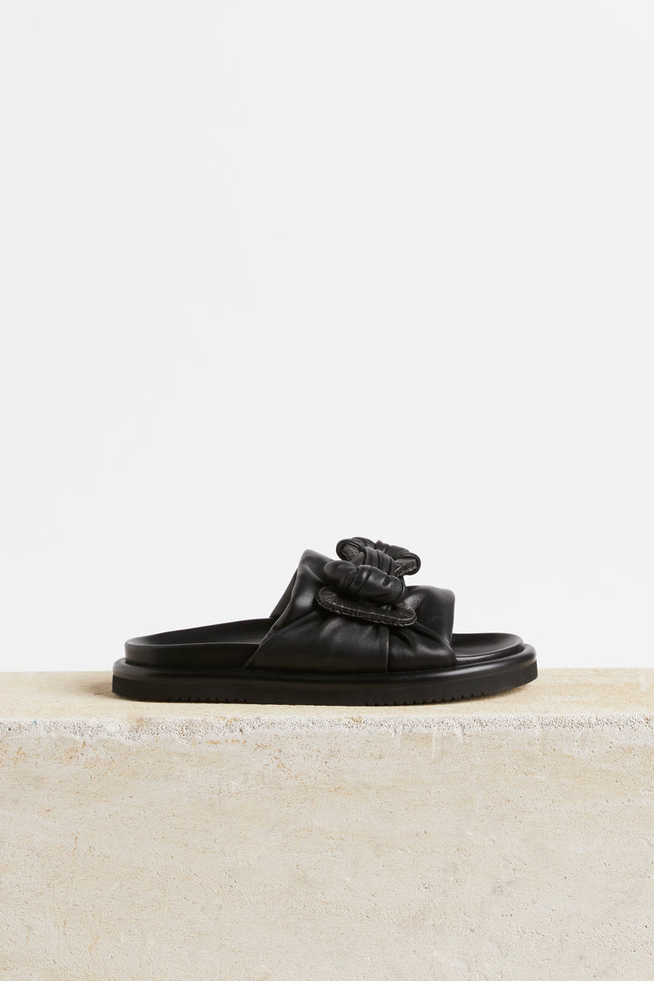 Husk SOPHIA SLIDE - Black