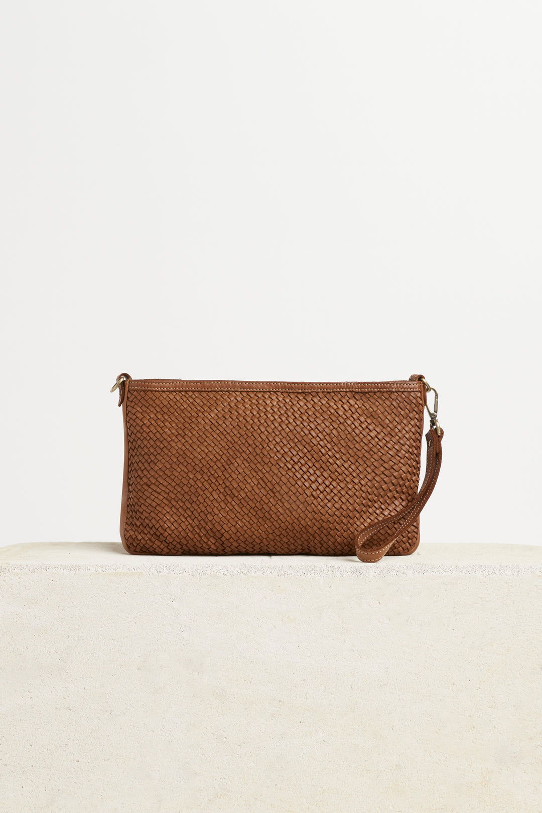 Husk Iris Bag