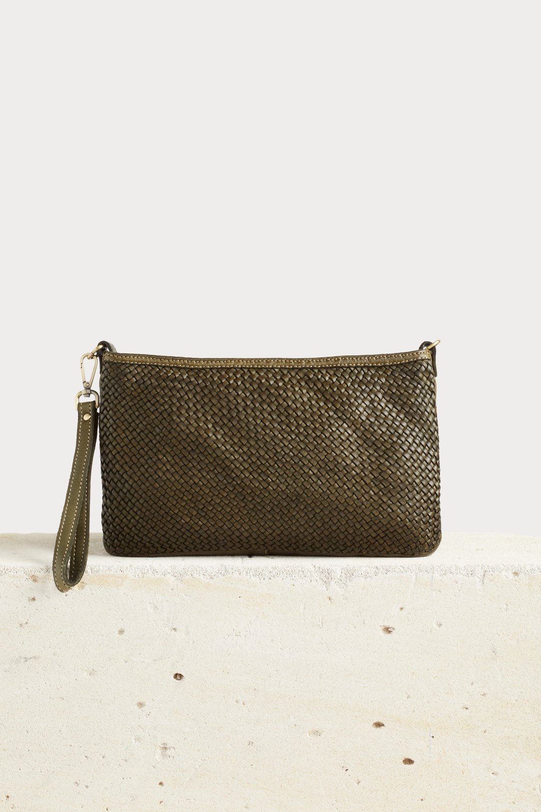Husk Iris Bag