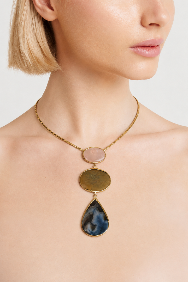 Alouette Design iris Choker