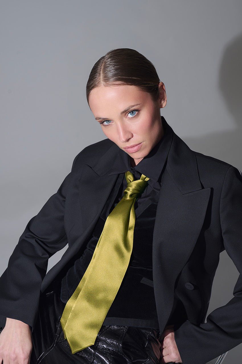 Catherine Osti Iris Tie