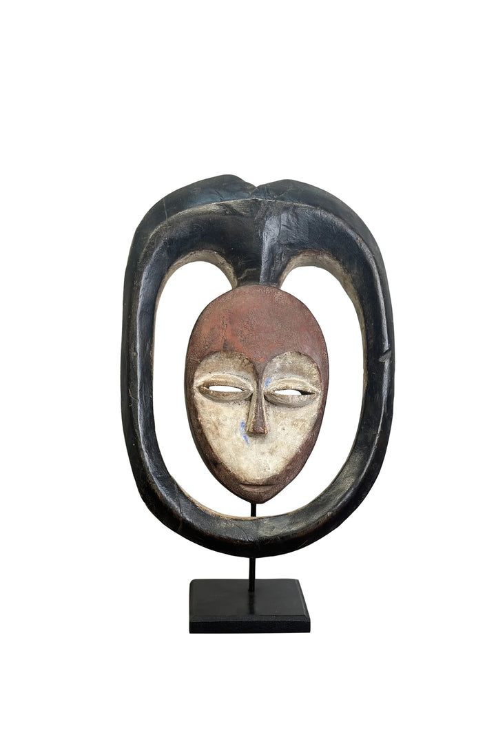 Husk Mask 61x22x3