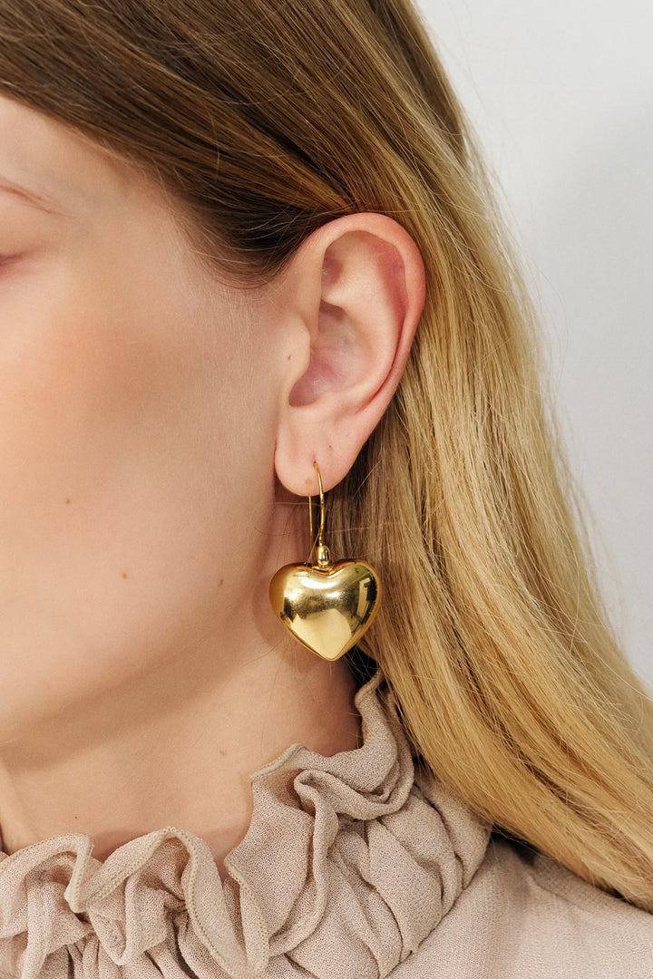 Vanessa Baroni  Heart Earrings - Gold