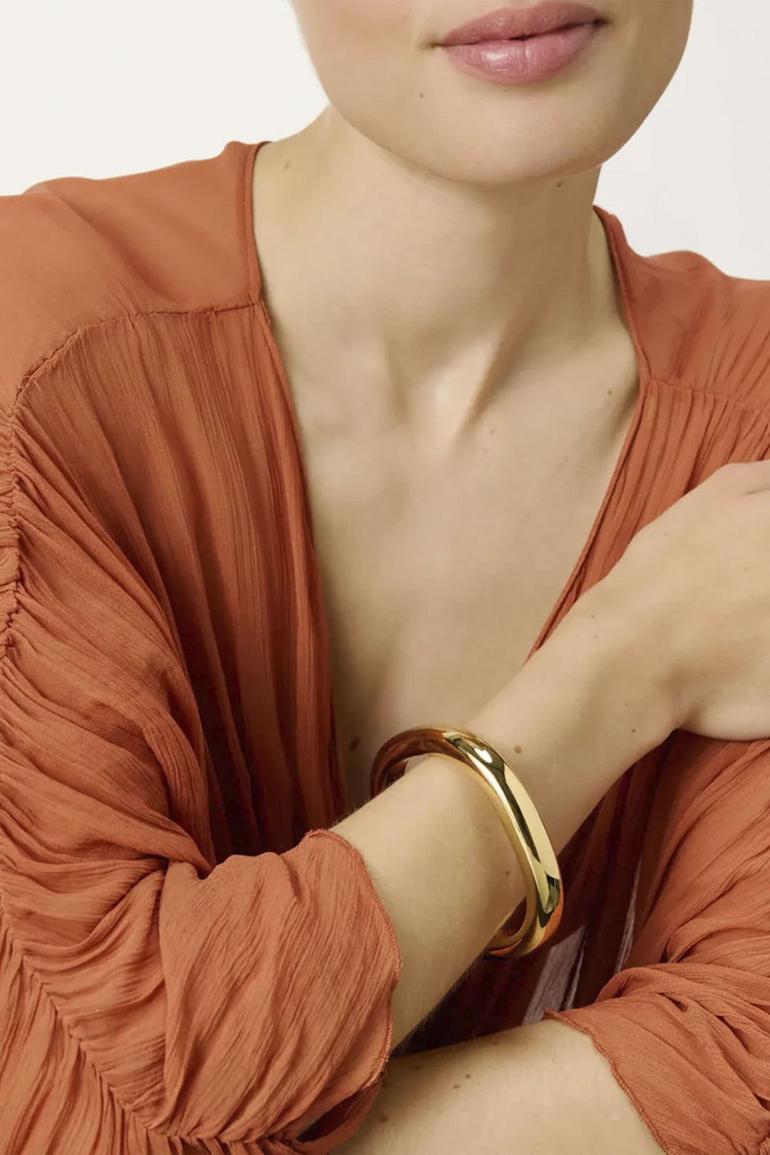 Vanessa Baroni Soft Edge Bangle