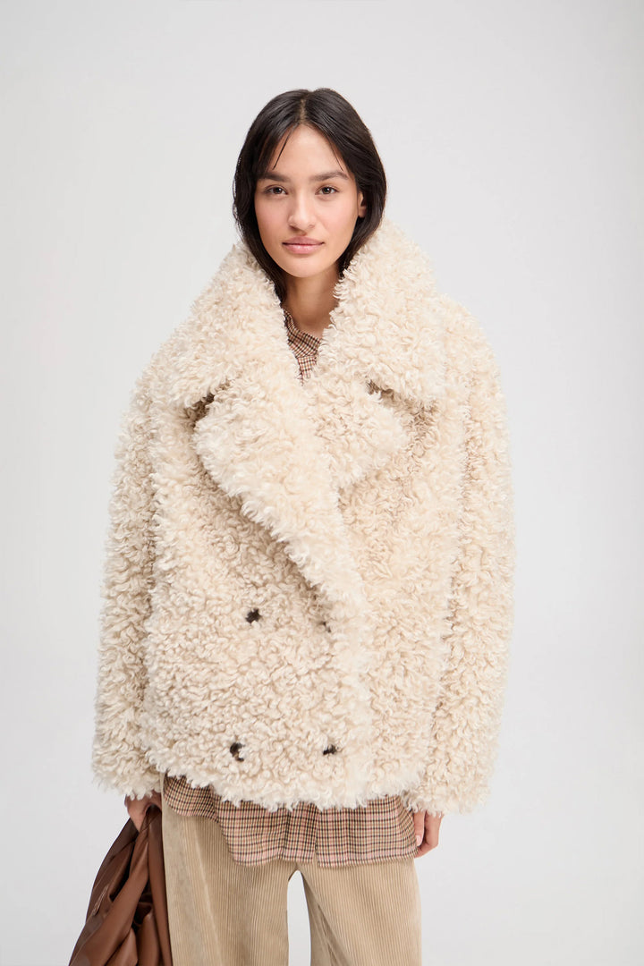 Munthe Lestine Fluffy Jacket