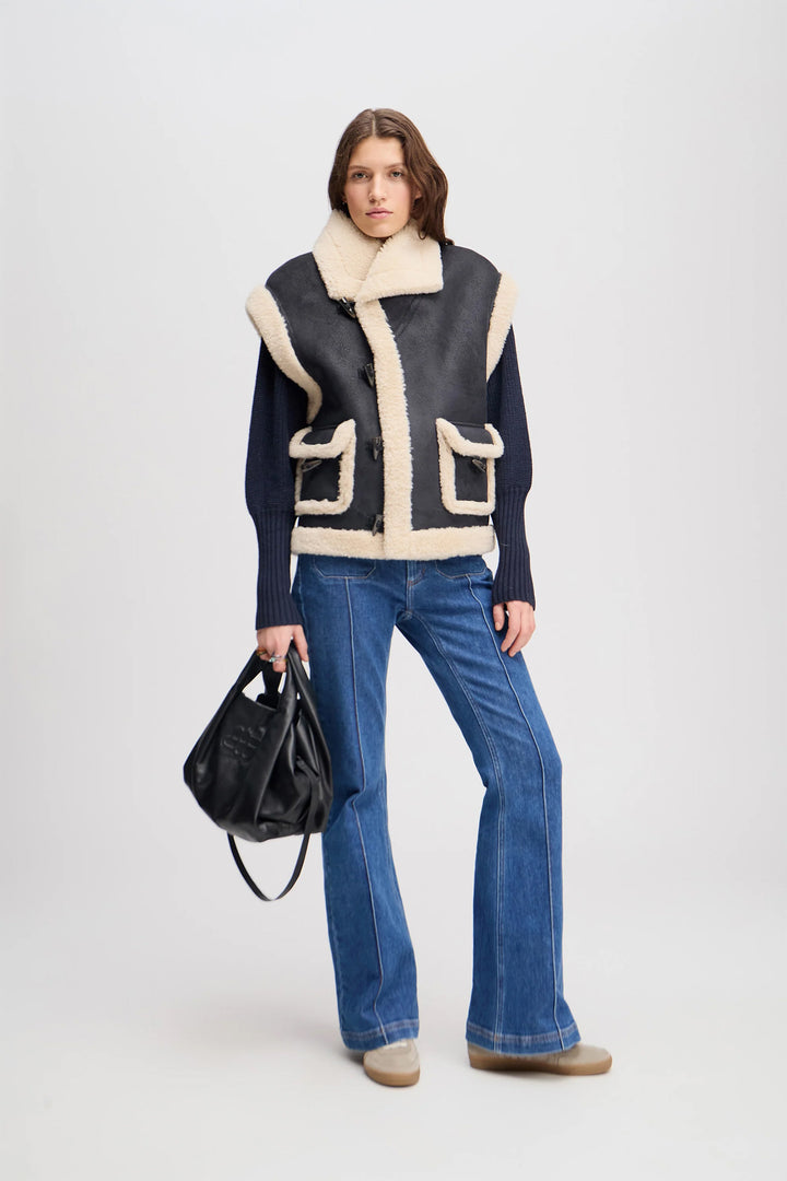 Munthe Lurple Vest - Black