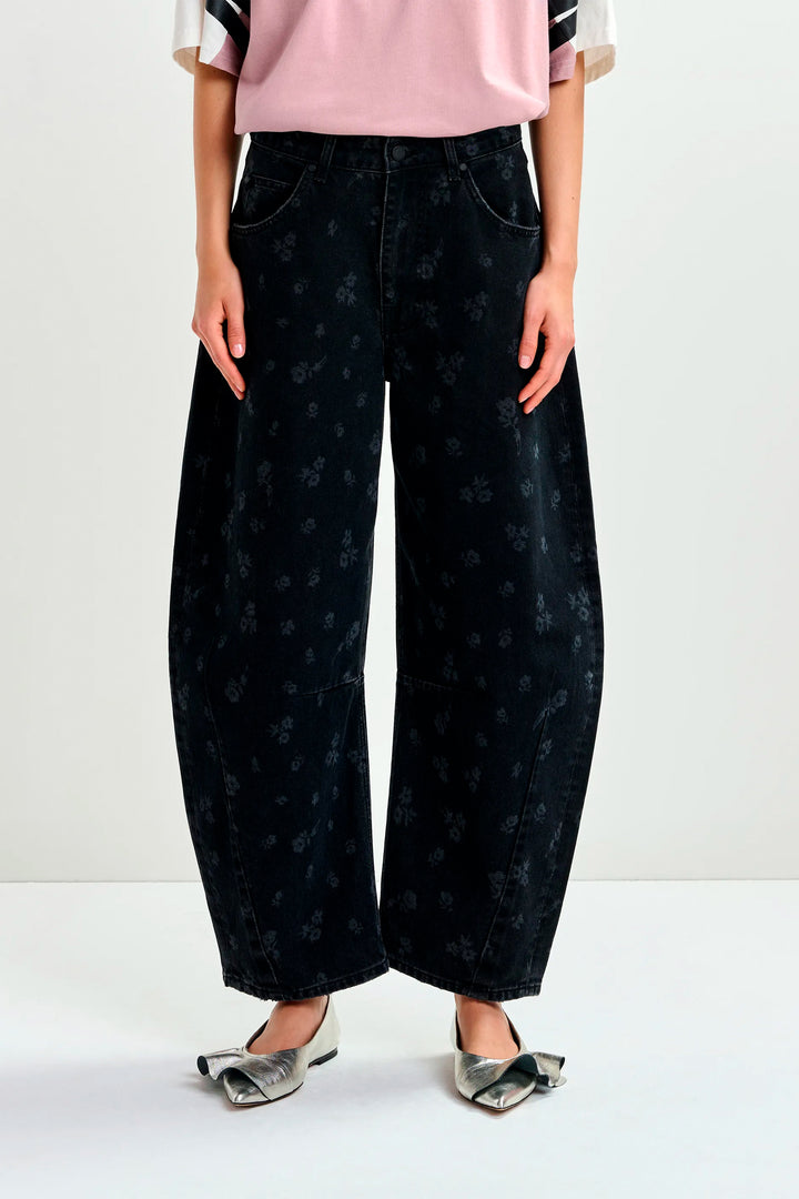 Essentiel Antwerp Barrel Jeans - Black