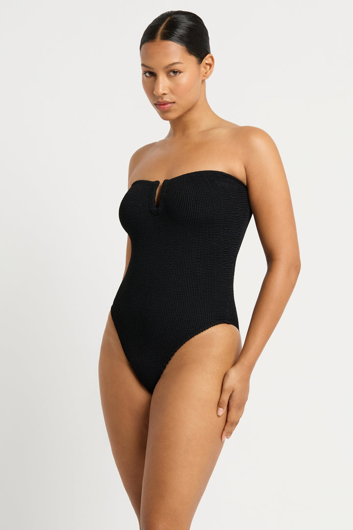 Bond-Eye Blake Onepiece - Black