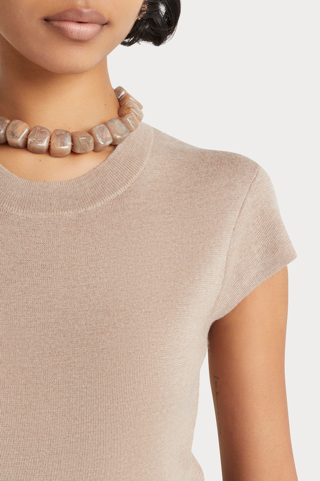 Husk Merino Crew - Almond