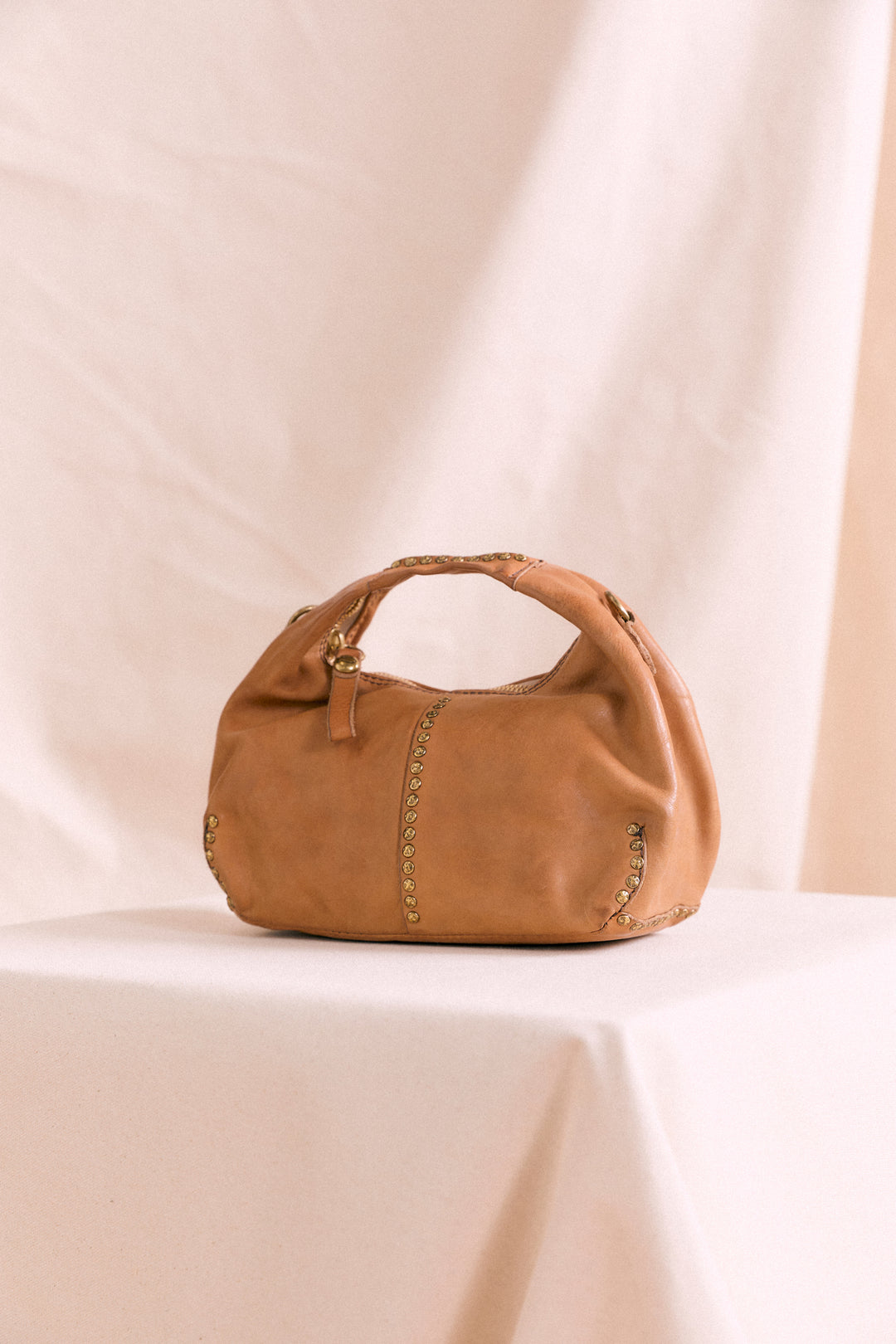 Campomaggi Kura Shoulder Bag