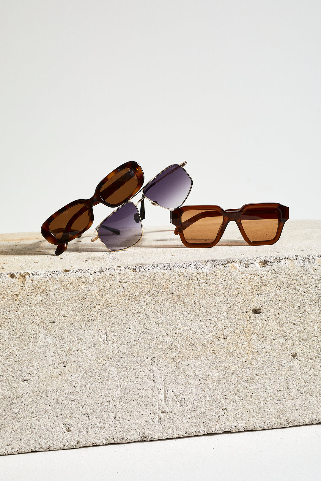 Chimi 12 Sunglasses - Brown Tortoise