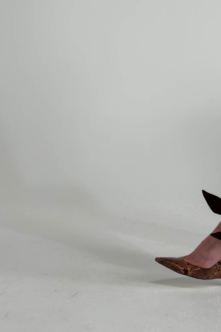 Husk Sloane Wedge
