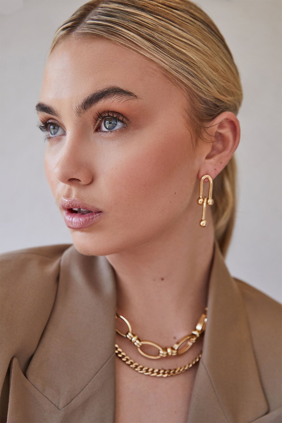 Kitte Bond Earrings - Gold