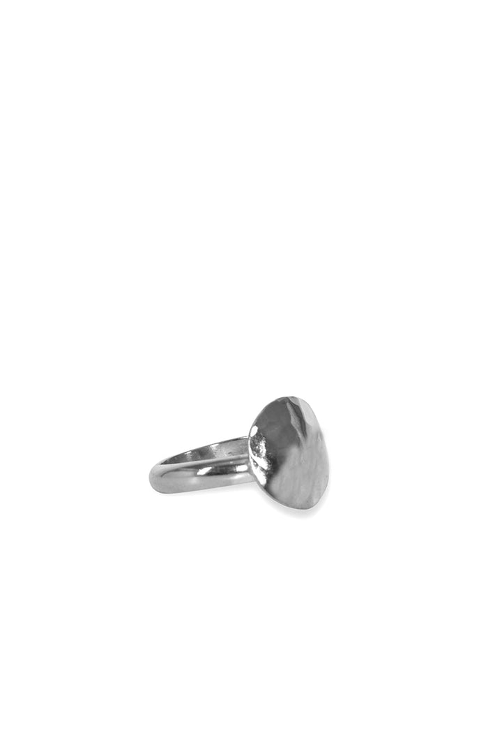 Alouette Design
 Oval Ring - Silver