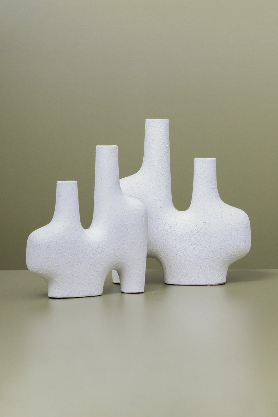 Husk Emilio Vase - White