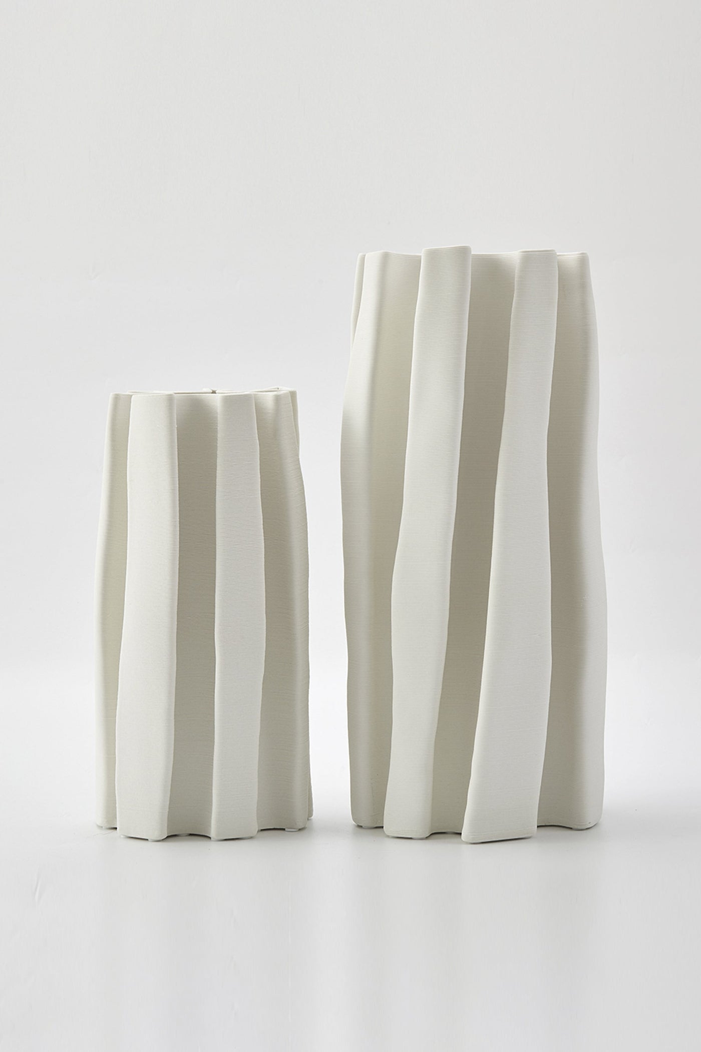Husk Pleat Vase - Ivory
