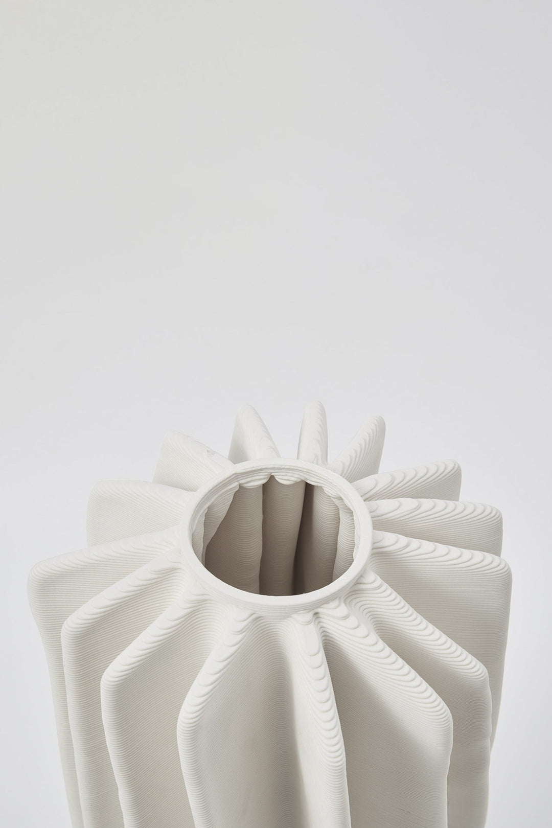 Husk Coral Vase - Ivory