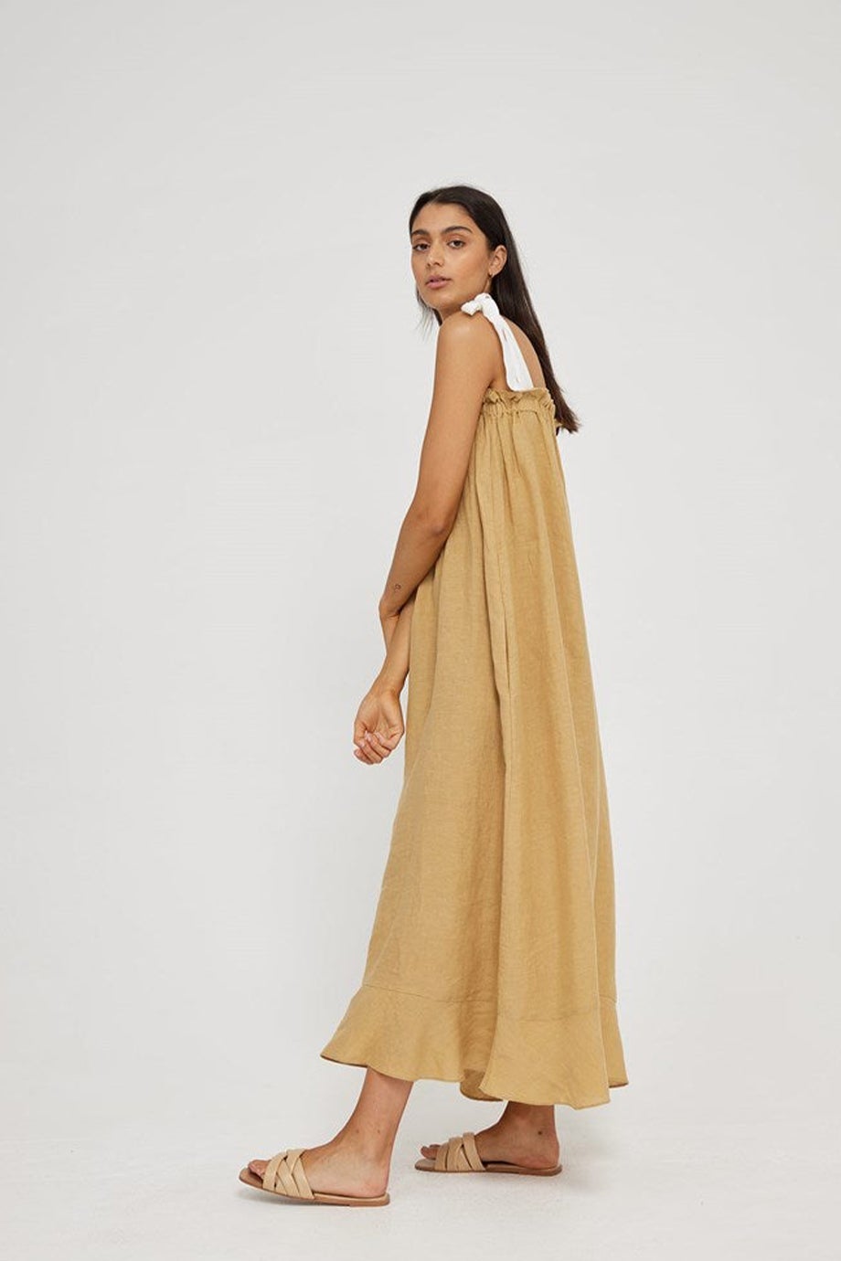 Kinney                                   Mia Dress - Sand