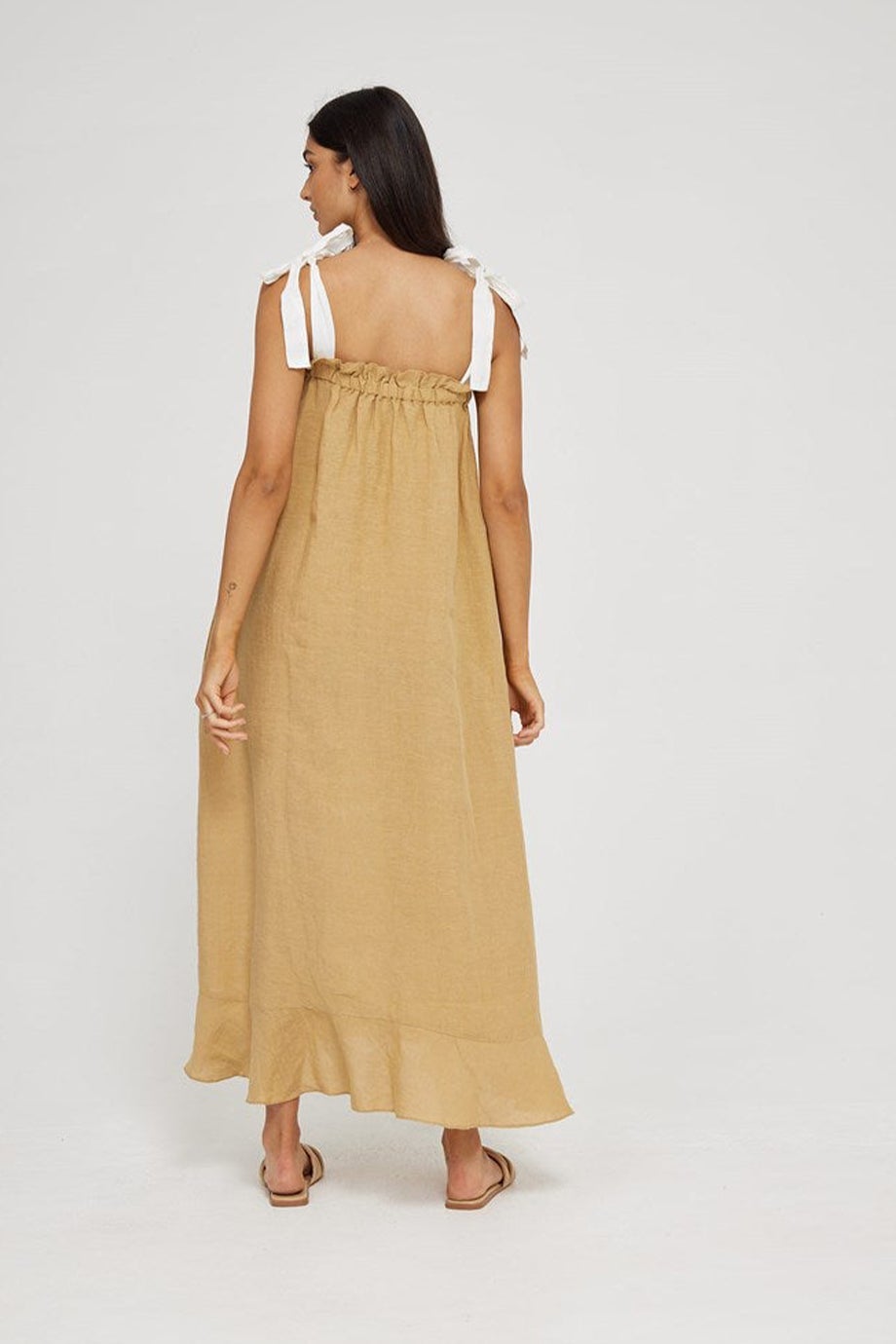 Kinney                                   Mia Dress - Sand