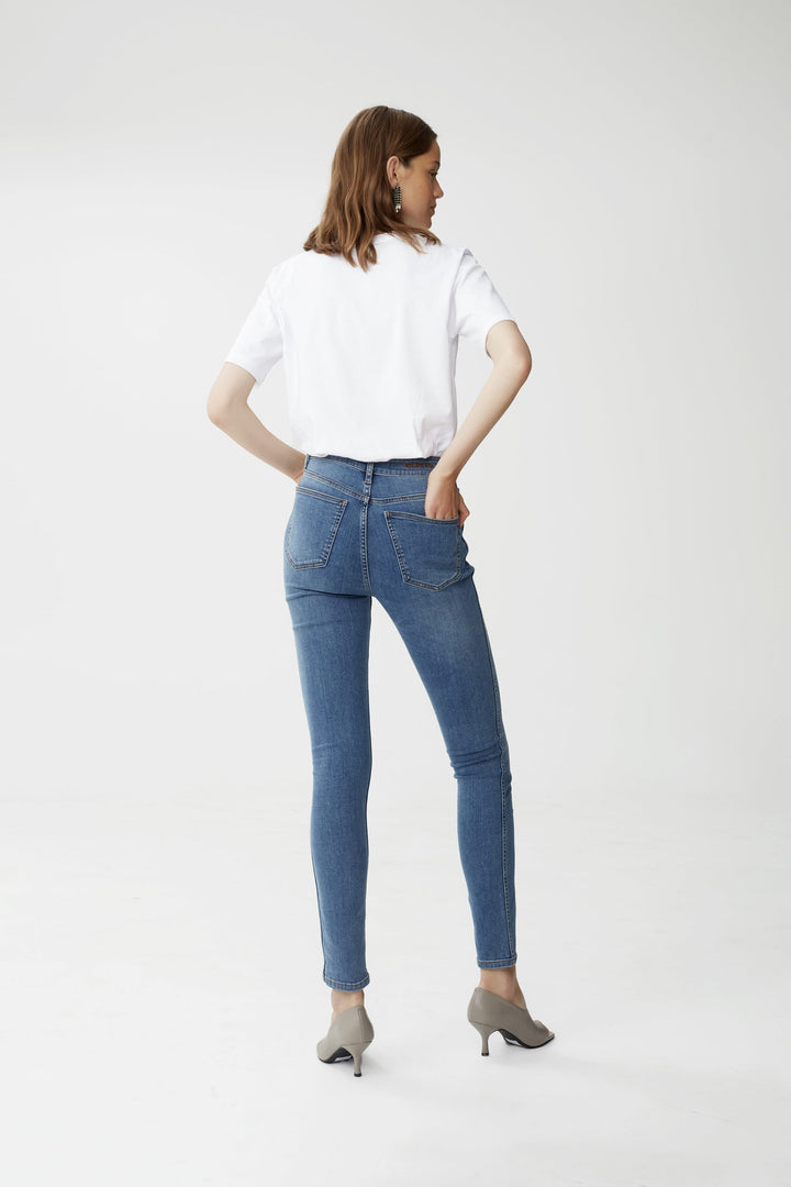 Gestuz Roxie Tee - White