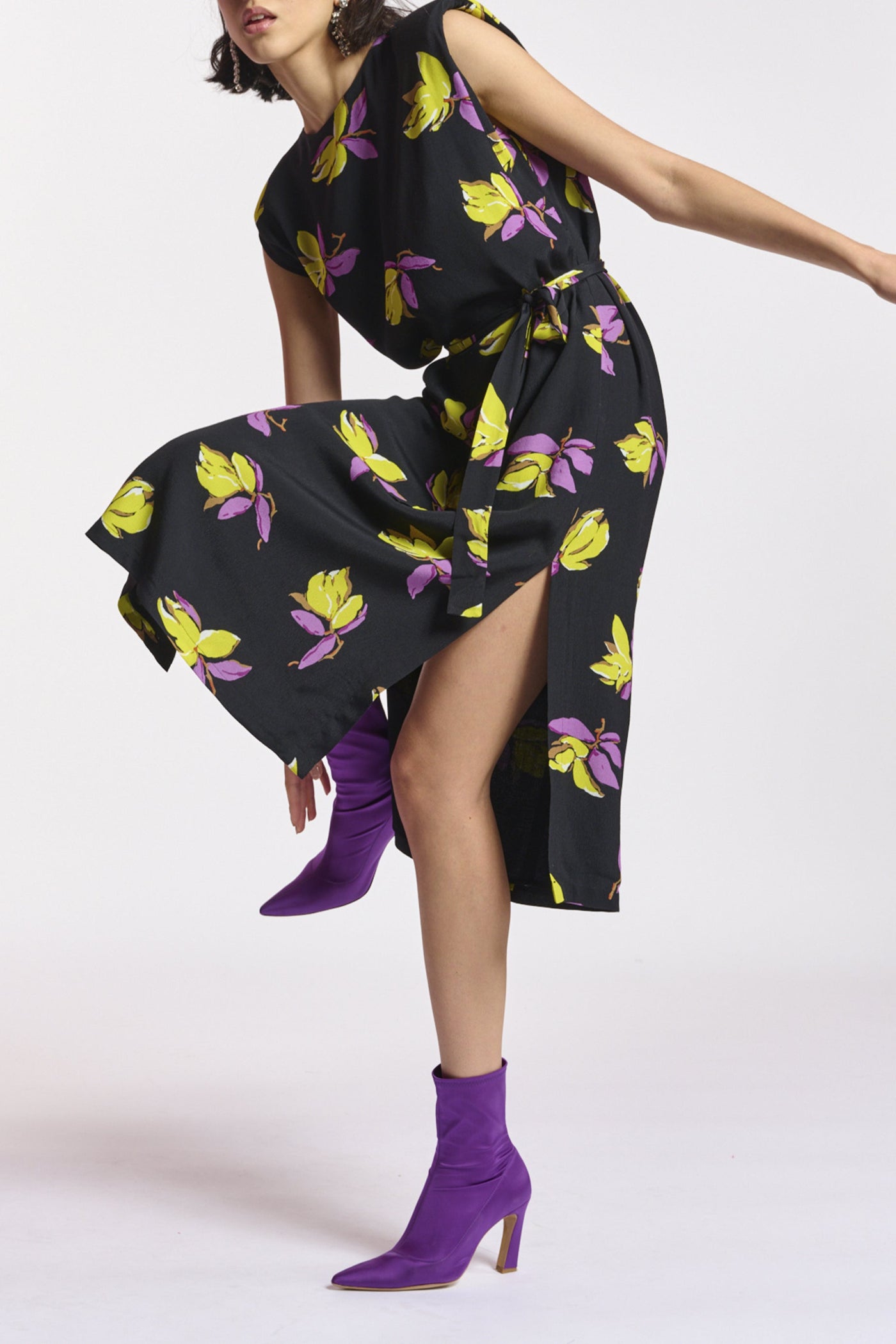 Essentiel Antwerp Cross Dress - Black